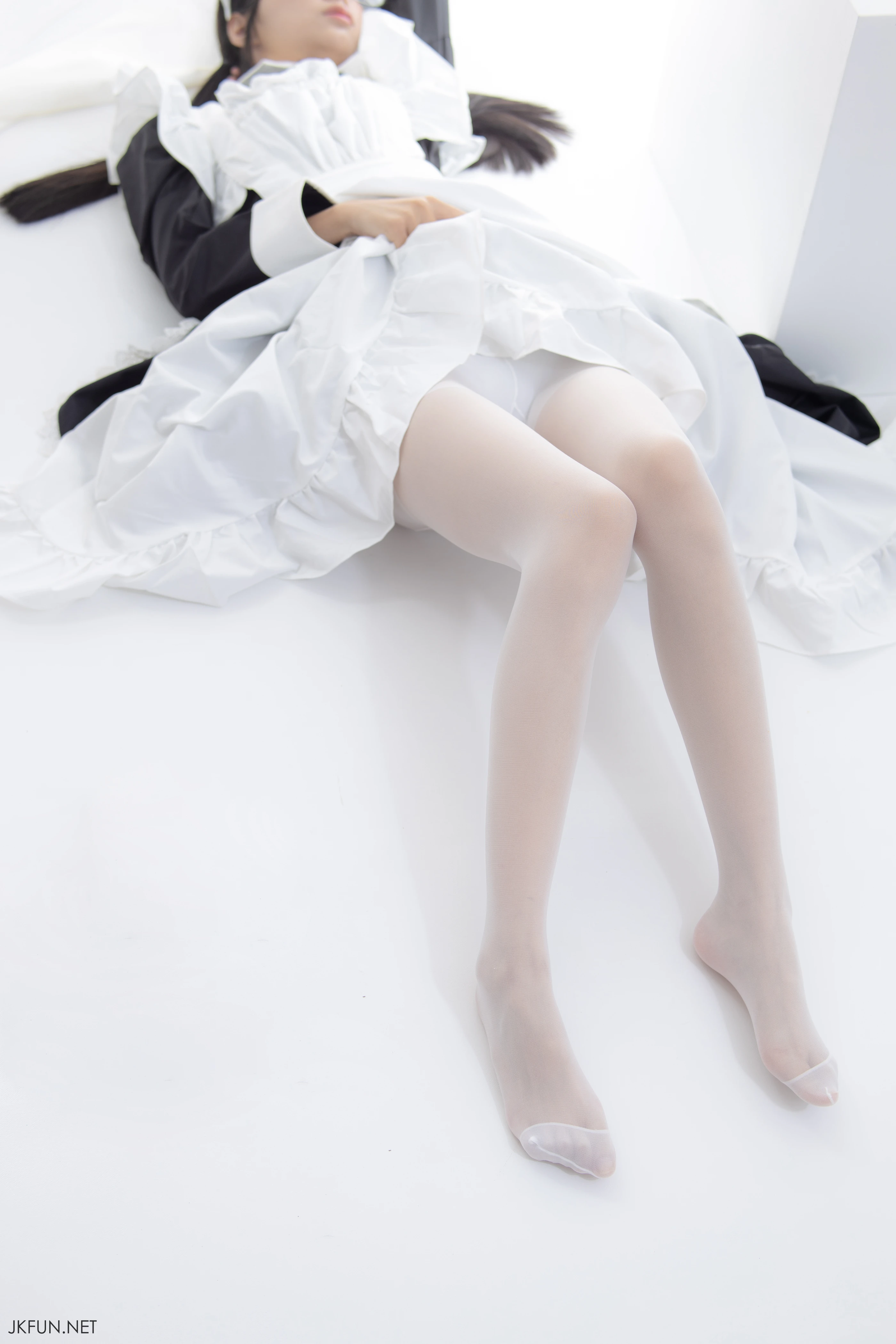 森萝财团 [JKFUN-017] 眼镜白丝女仆 [127P 1V]插图6
